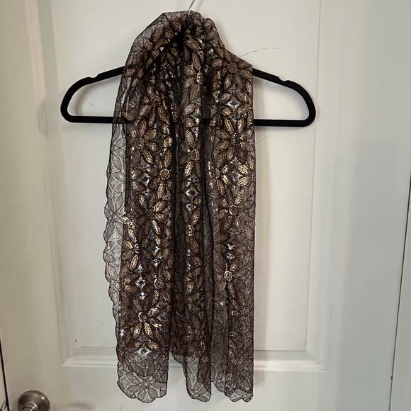 Vintage Metallic Gold Silver Scarf Made in Japan 57" x 17" Floral Scalloped Edge - Picture 2 of 7